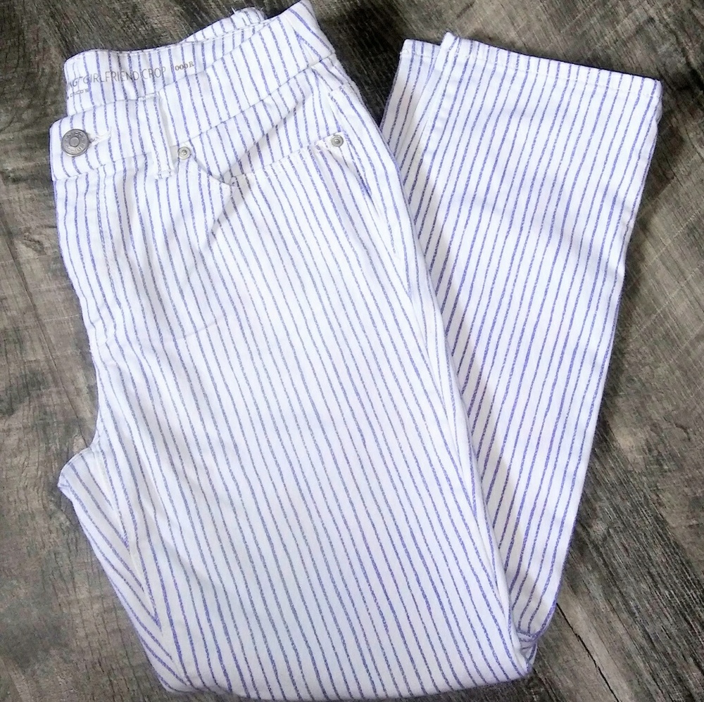 Chico's So Slimming Girlfriend Crop